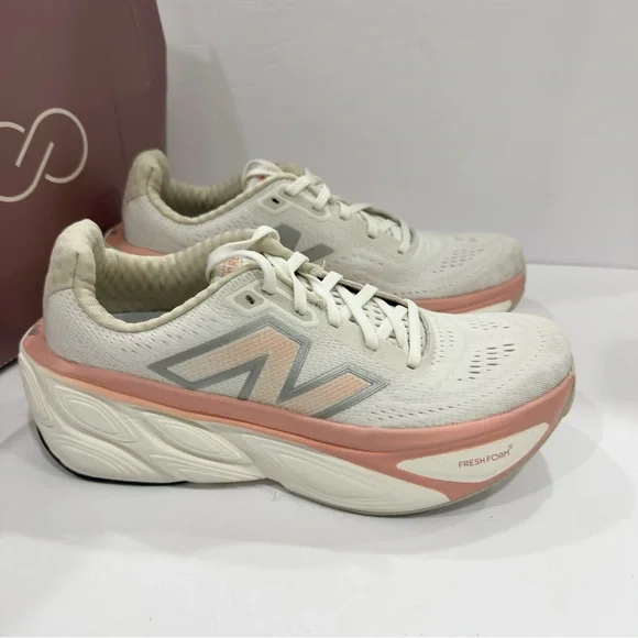 New Balance Women's Fresh Foam X More v5 Running Shoes - Picture 3 of 10